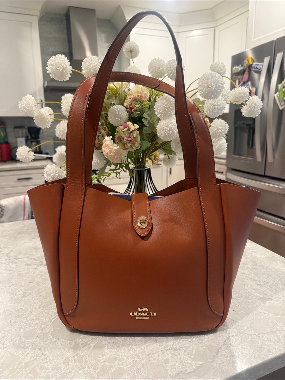Coach Hadley Turnlock Tote bag - Picture 2 of 13